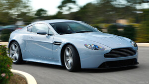 Aston Martin Caricos Com