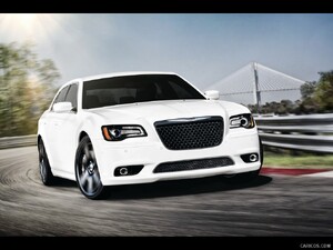Chrysler 300 SRT8 | 2012MY