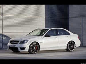 12 Mercedes Benz C63 Amg Caricos Com