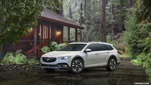 Buick Regal TourX | 2018MY