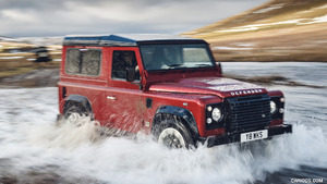 Land Rover Defender Works V8 | 2018MY