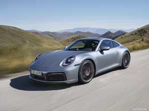 2020 Porsche 911 S and 4S