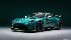 2024 Aston Martin Vantage GT4