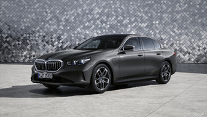 2024 BMW 5-Series Plug-In Hybrid