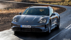 2025 Porsche Taycan Sport Turismo