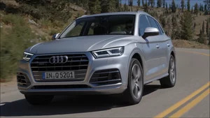 Driving: 2018 Audi Q5