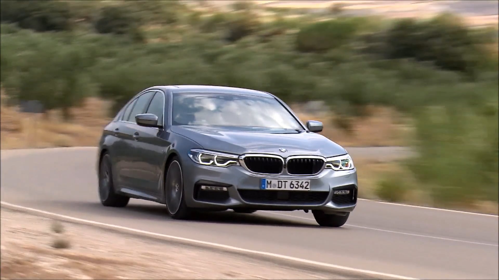 Driving: 2017 BMW 5-Series