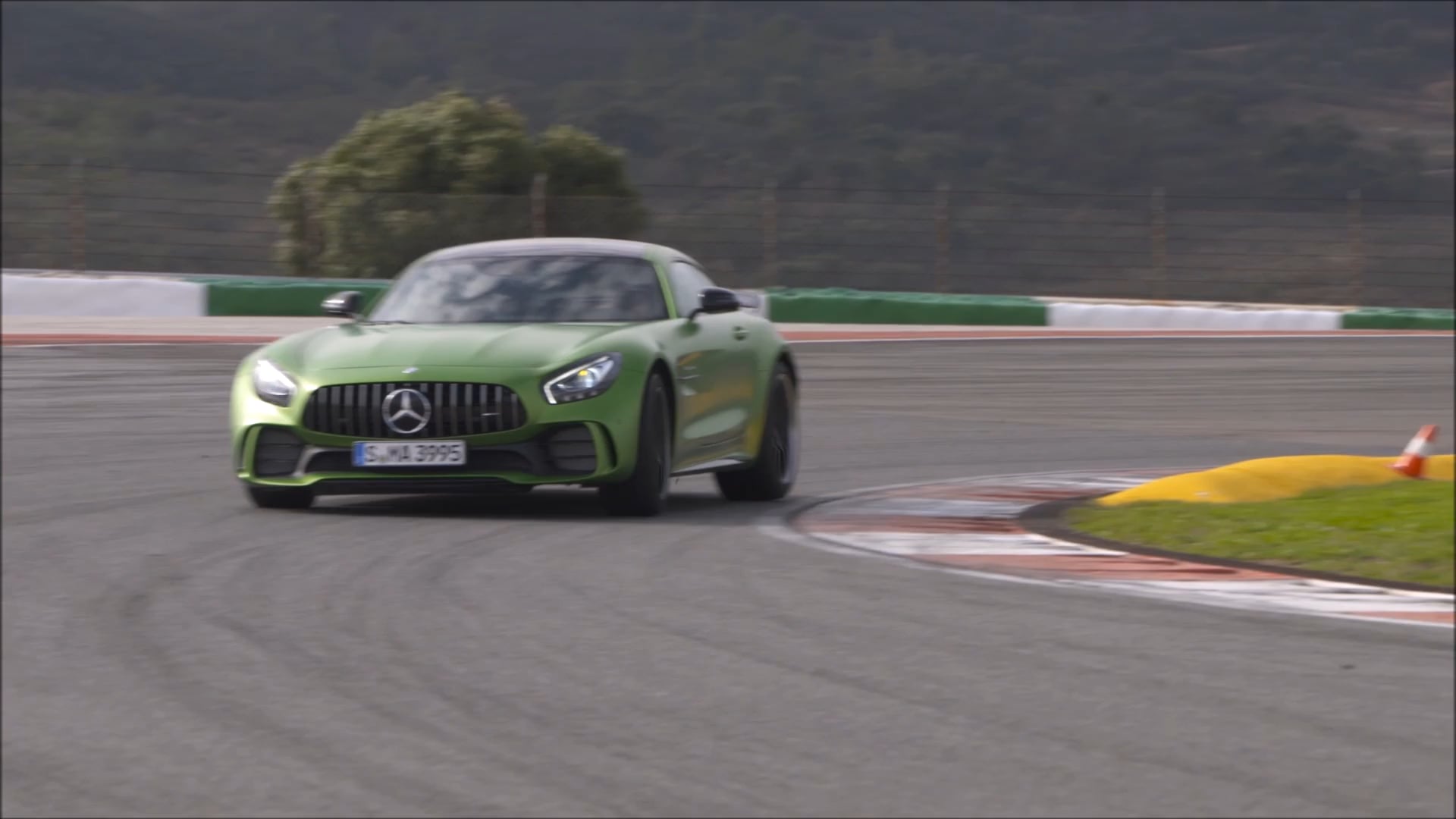 Overview: Mercedes-AMG GT R Green Hell