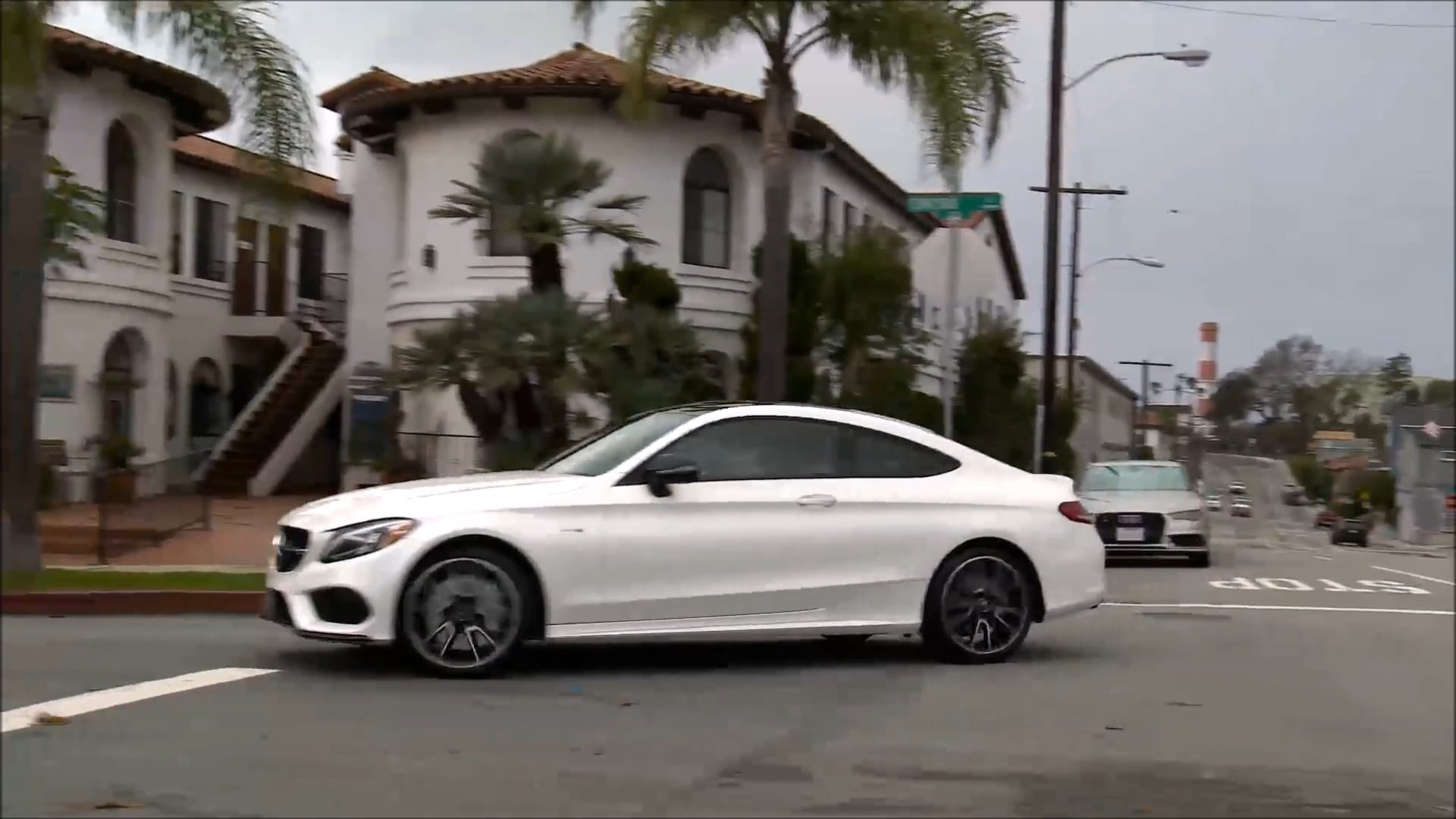 Overview: 2017 Mercedes-AMG C43 Coupe (US-Spec)