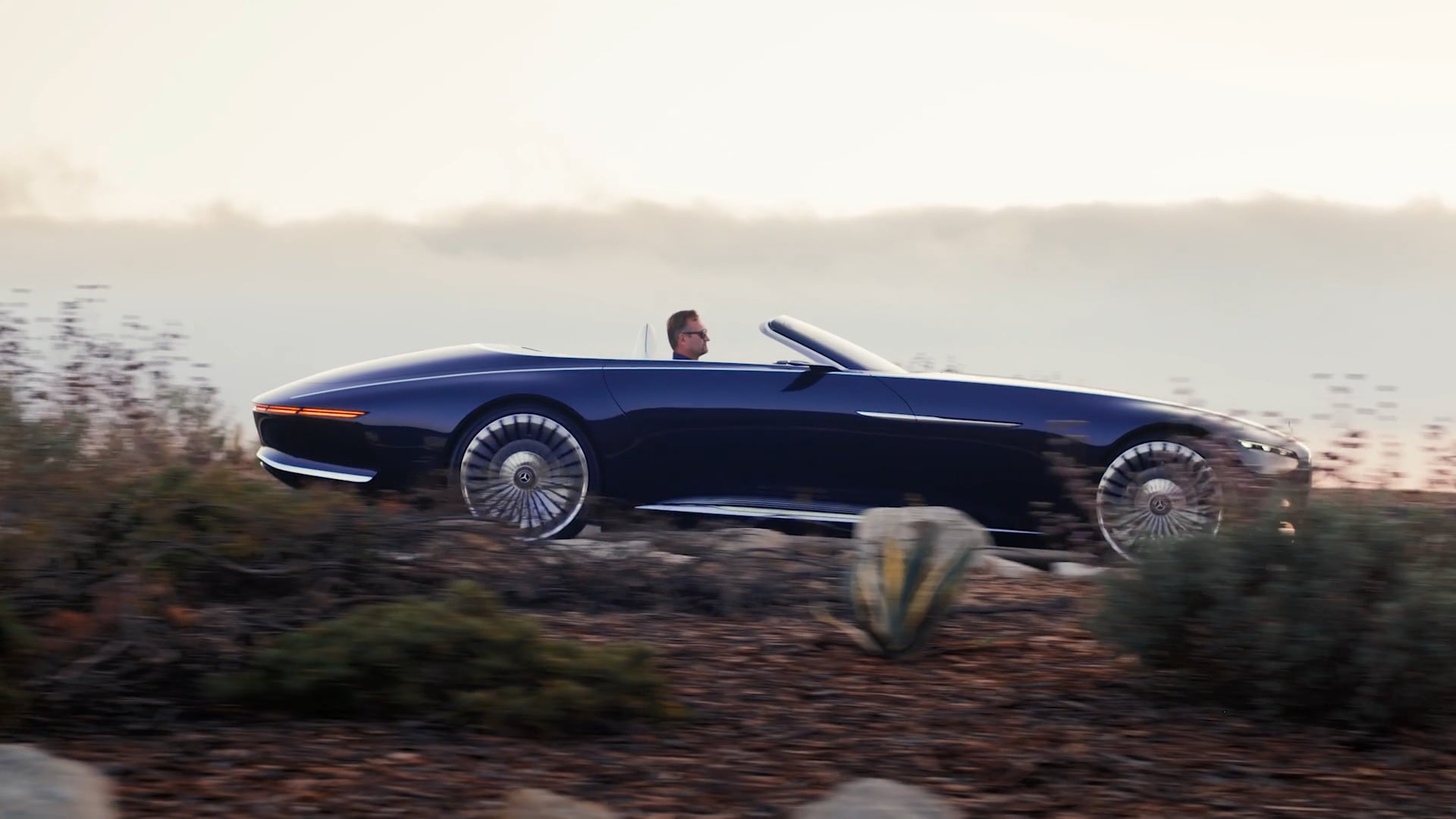 Overview: Mercedes-Maybach Vision 6 Cabriolet